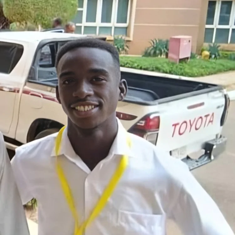 مصعب محمد علي